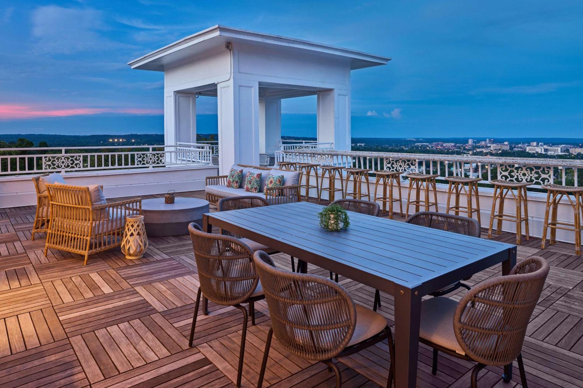 The Partridge Inn Augusta, Curio Collection By Hilton Exterior photo
