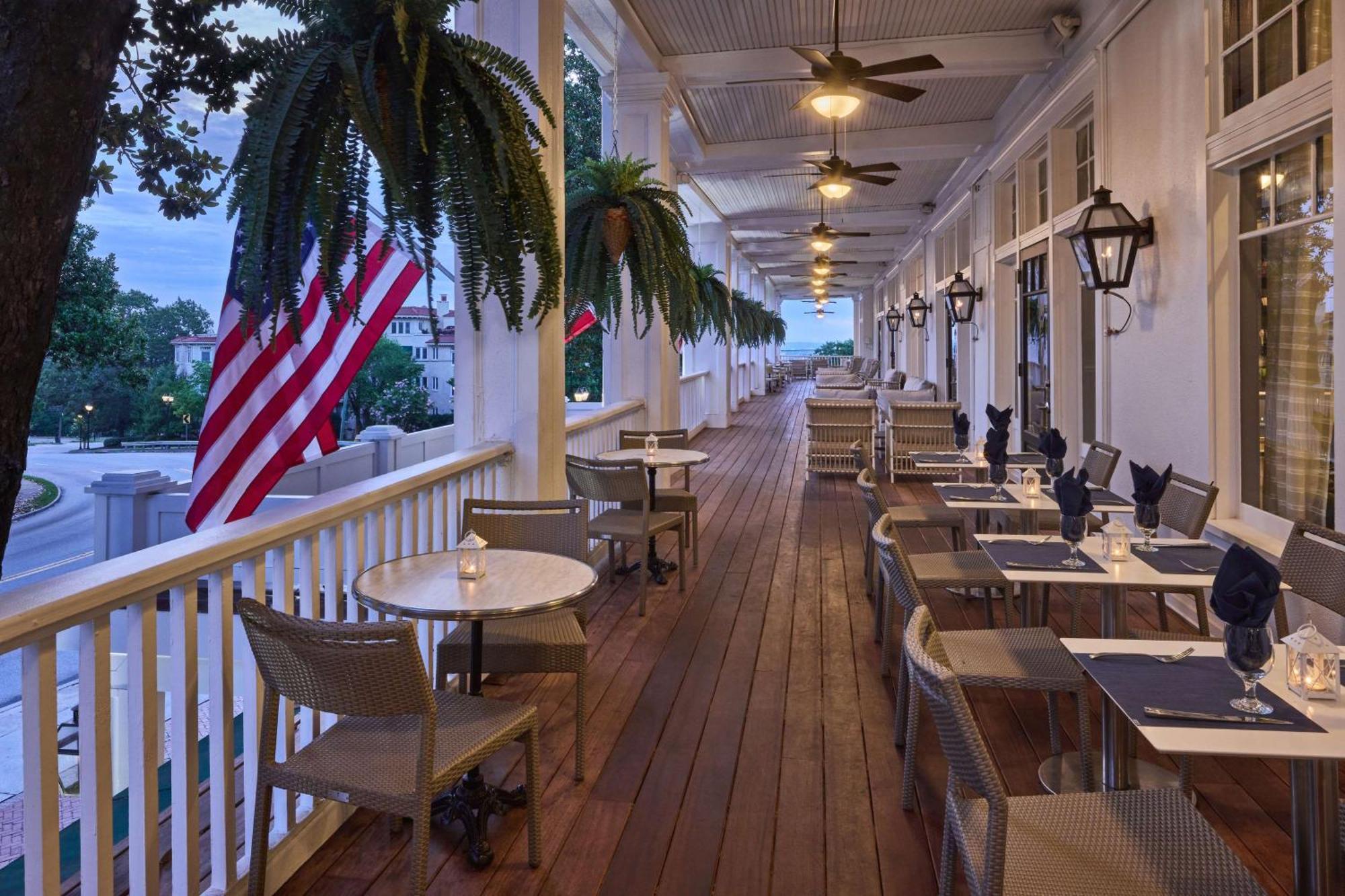 The Partridge Inn Augusta, Curio Collection By Hilton Exterior photo