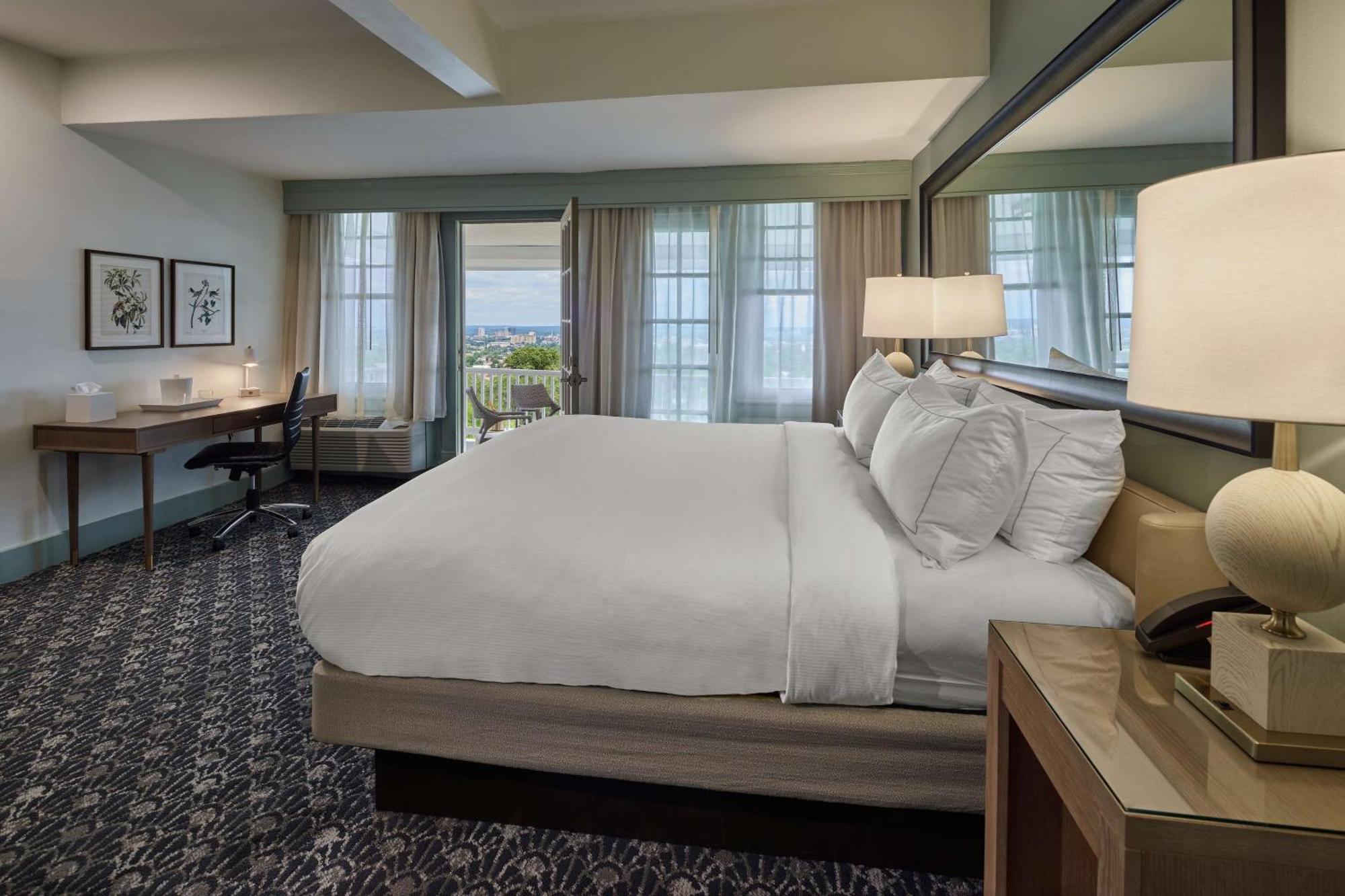 The Partridge Inn Augusta, Curio Collection By Hilton Exterior photo
