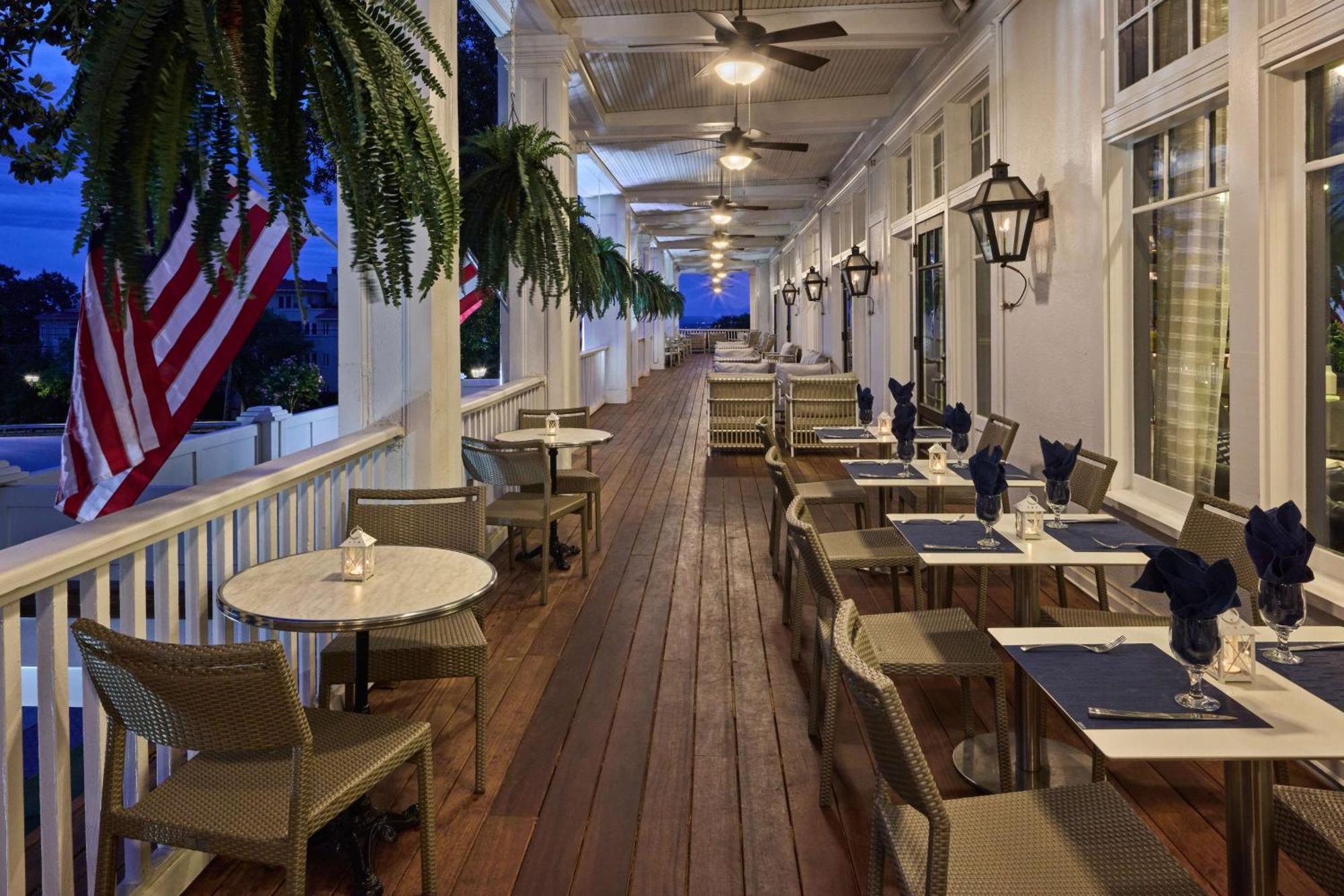 The Partridge Inn Augusta, Curio Collection By Hilton Exterior photo