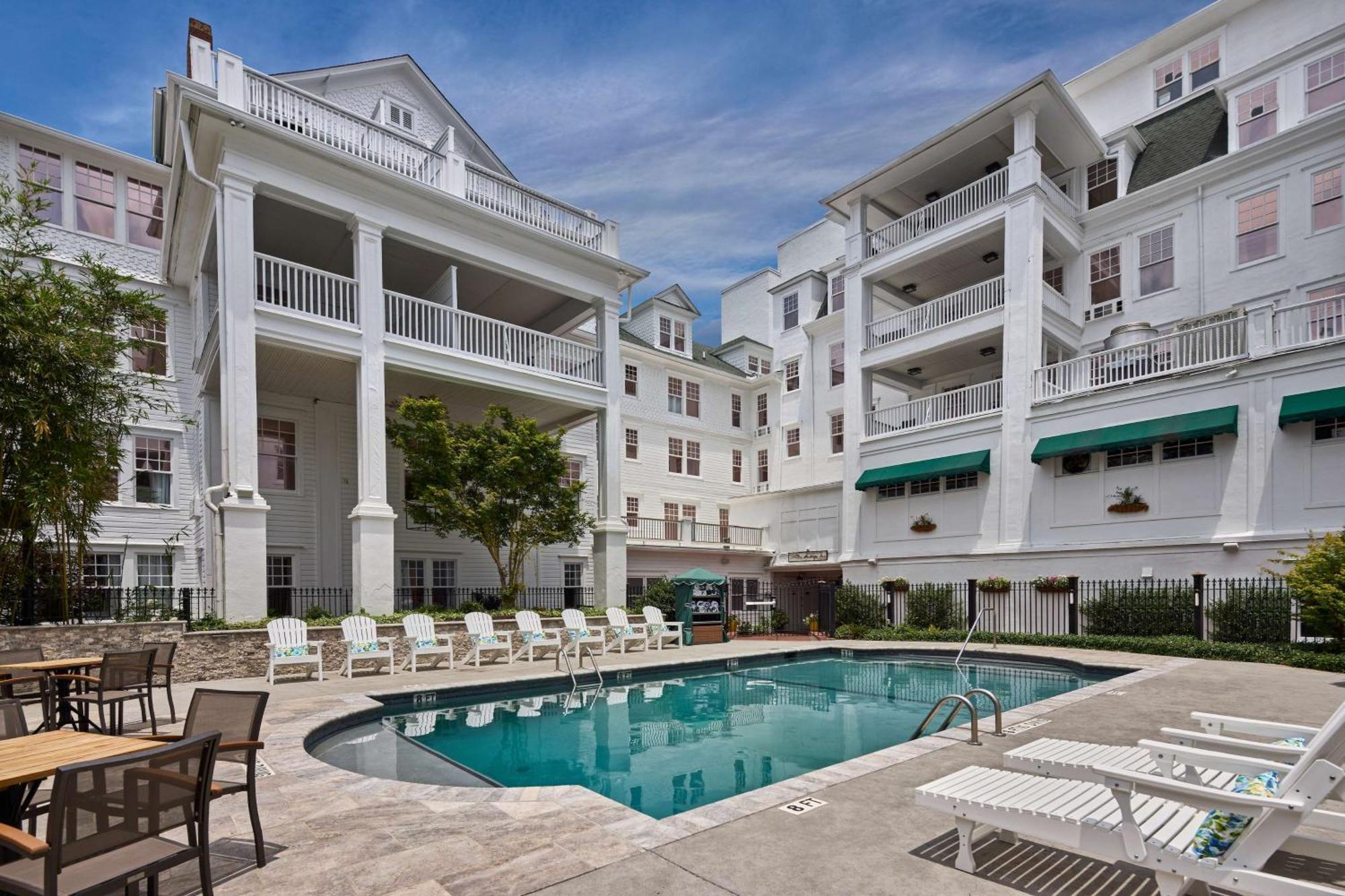 The Partridge Inn Augusta, Curio Collection By Hilton Exterior photo